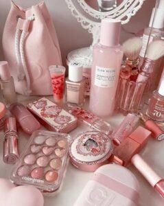 High-grade cosmetic chemicals and raw ingredients for personal care and skincare formulations